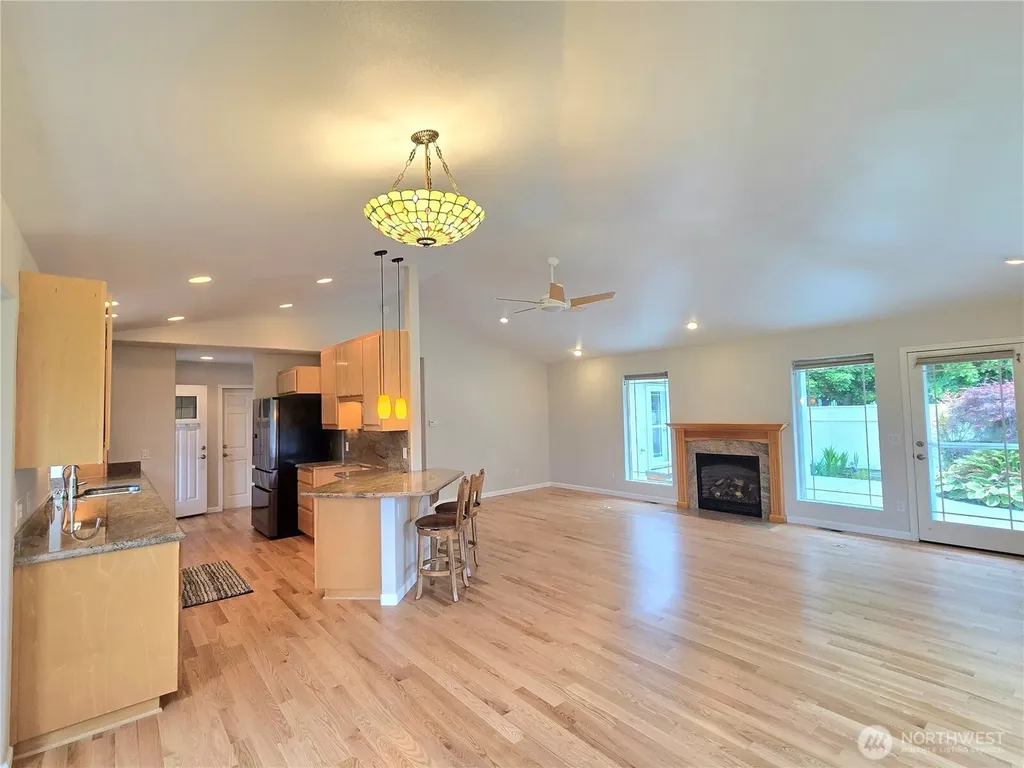 880 N Minstrel Road Sequim WA 98382