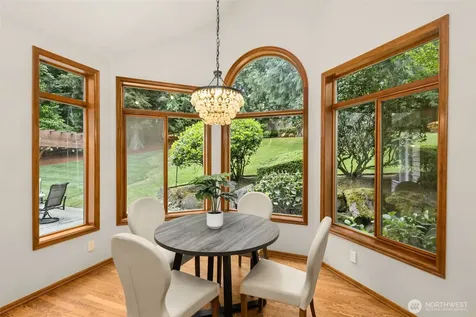 19619 NE 129th Way Woodinville WA 98077