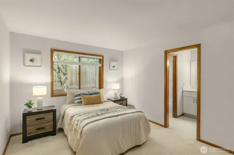 19619 NE 129th Way Woodinville WA 98077