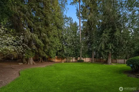 19619 NE 129th Way Woodinville WA 98077