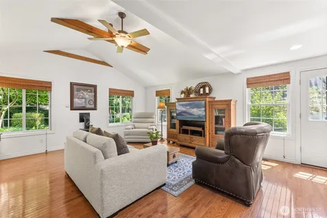 13101 58th Drive SE Snohomish WA 98296