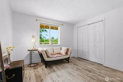 1520 Weathervane Drive Fircrest WA 98466
