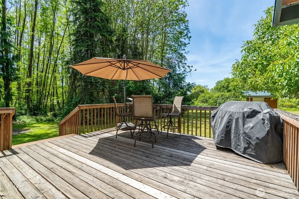1364 Silverbrook Road Randle WA 98377
