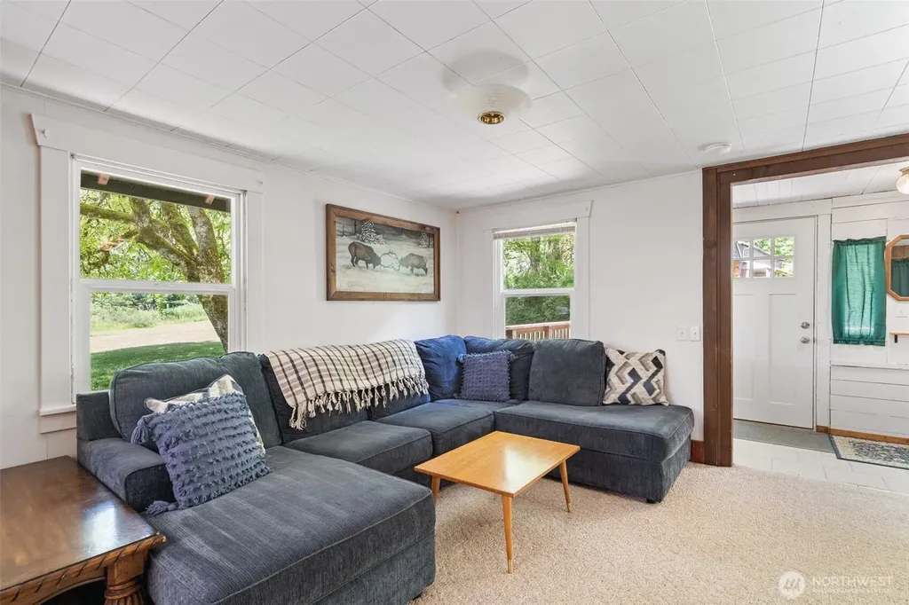 1364 Silverbrook Road Randle WA 98377