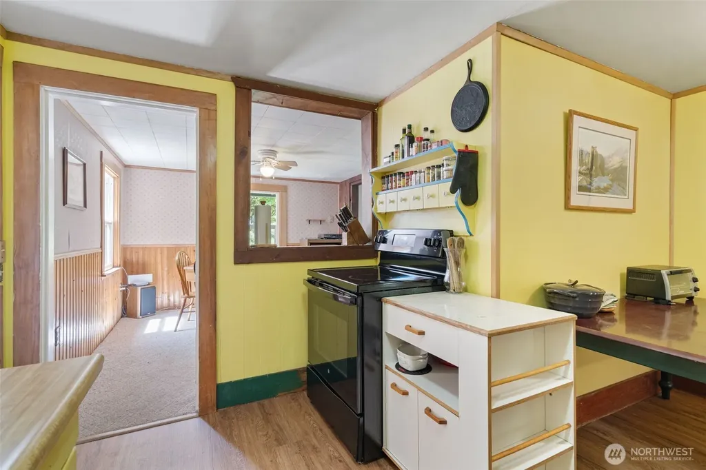 1364 Silverbrook Road Randle WA 98377
