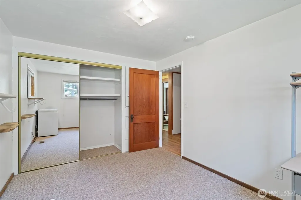 1364 Silverbrook Road Randle WA 98377