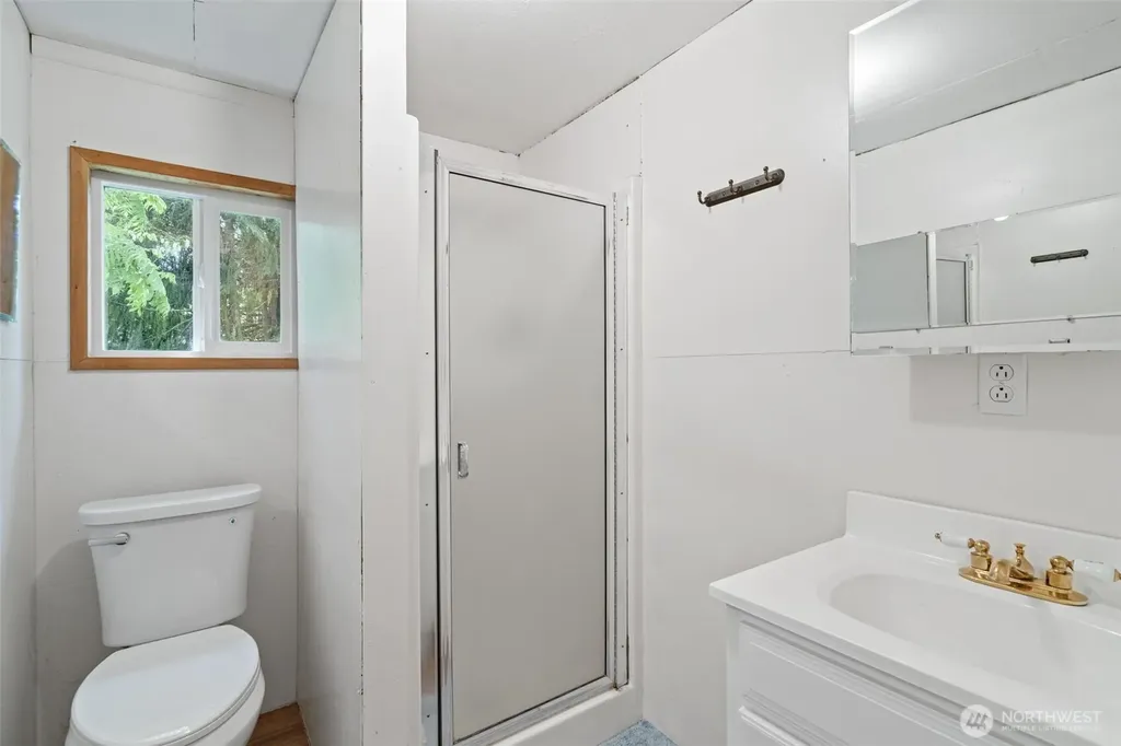 1364 Silverbrook Road Randle WA 98377