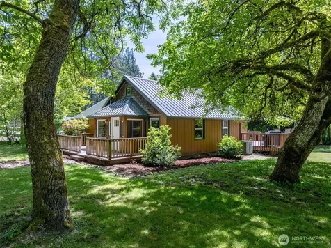 1364 Silverbrook Road Randle WA 98377