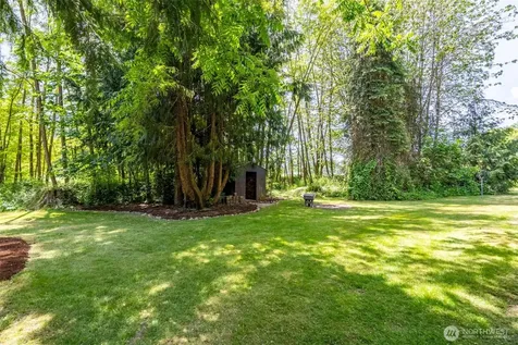 1364 Silverbrook Road Randle WA 98377
