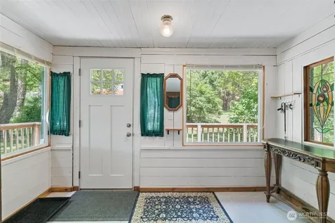 1364 Silverbrook Road Randle WA 98377