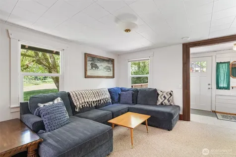 1364 Silverbrook Road Randle WA 98377