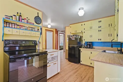 1364 Silverbrook Road Randle WA 98377