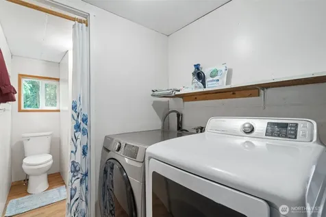 1364 Silverbrook Road Randle WA 98377