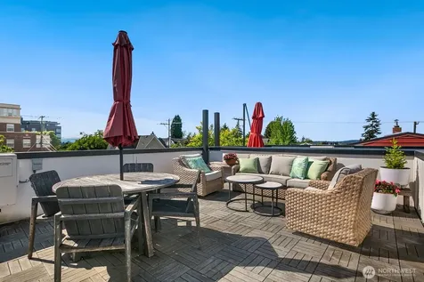2127 2nd Avenue N Seattle WA 98109