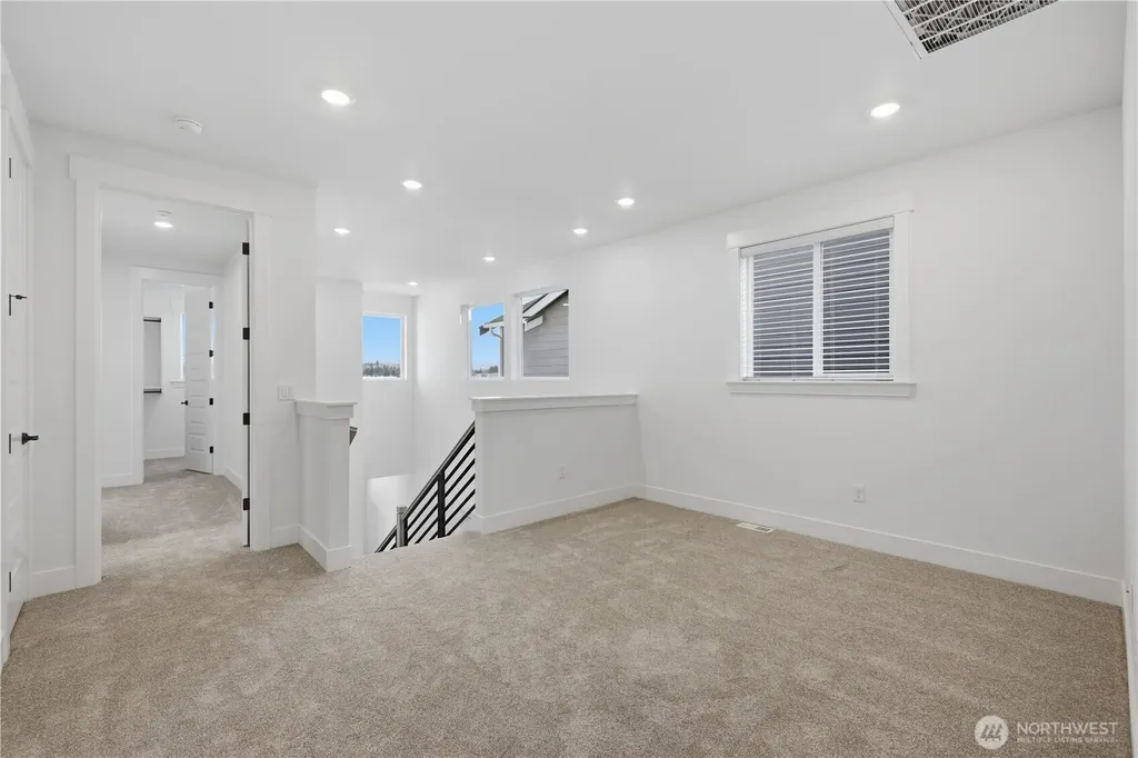32069 Myrtle Avenue SE Black Diamond WA 98010