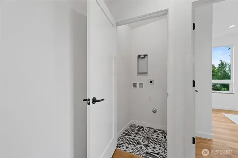 4120 Burke Avenue N Seattle WA 98103