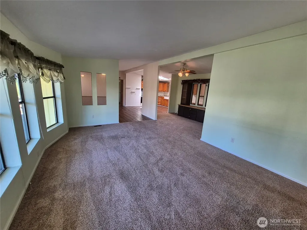 2500 S 370th Street Federal Way WA 98003