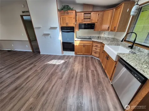 2500 S 370th Street Federal Way WA 98003