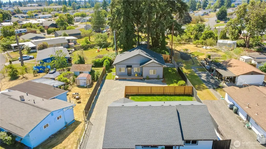4924 Diamond Boulevard Lakewood WA 98499