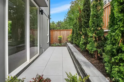 2028 NE 123rd Street Seattle WA 98125