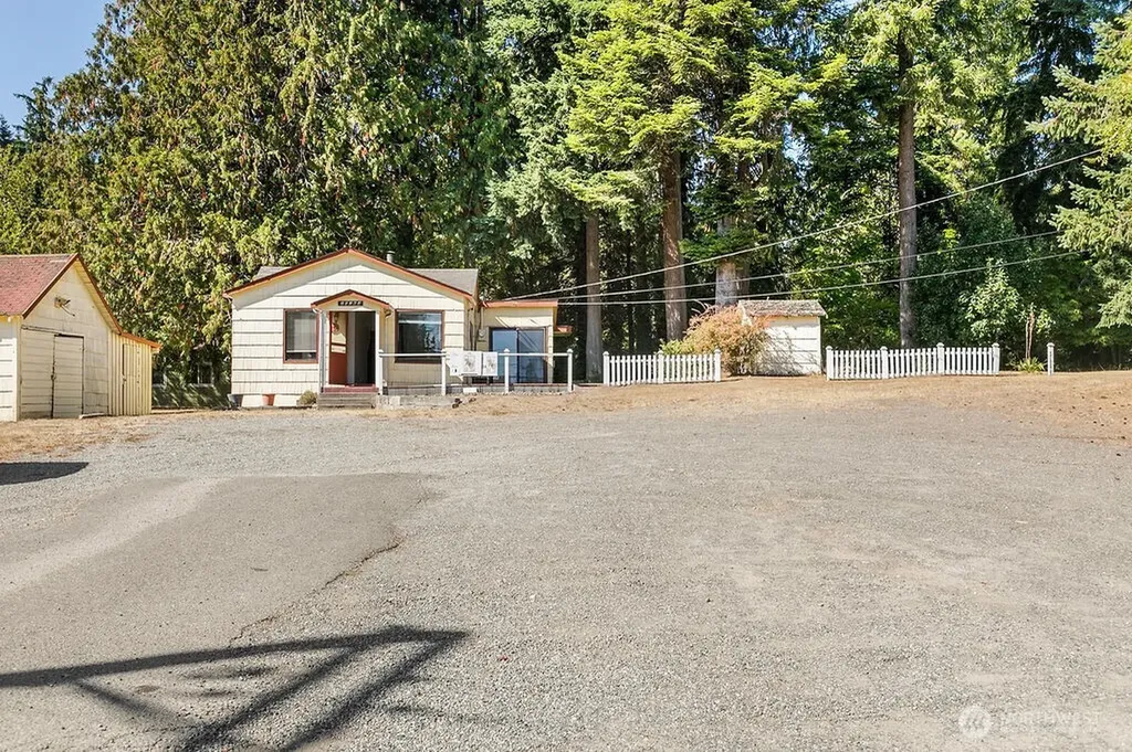 20363 NW Cedar Lane Poulsbo WA 98370