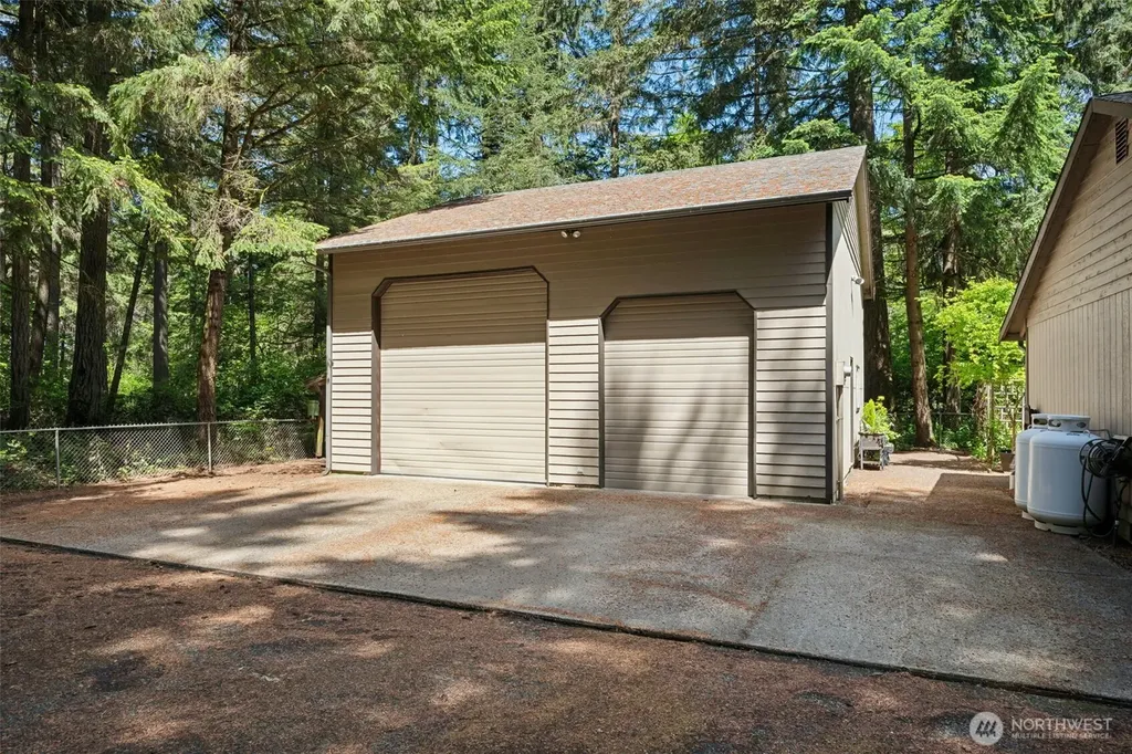 7626 Thrush Drive SE Olympia WA 98513