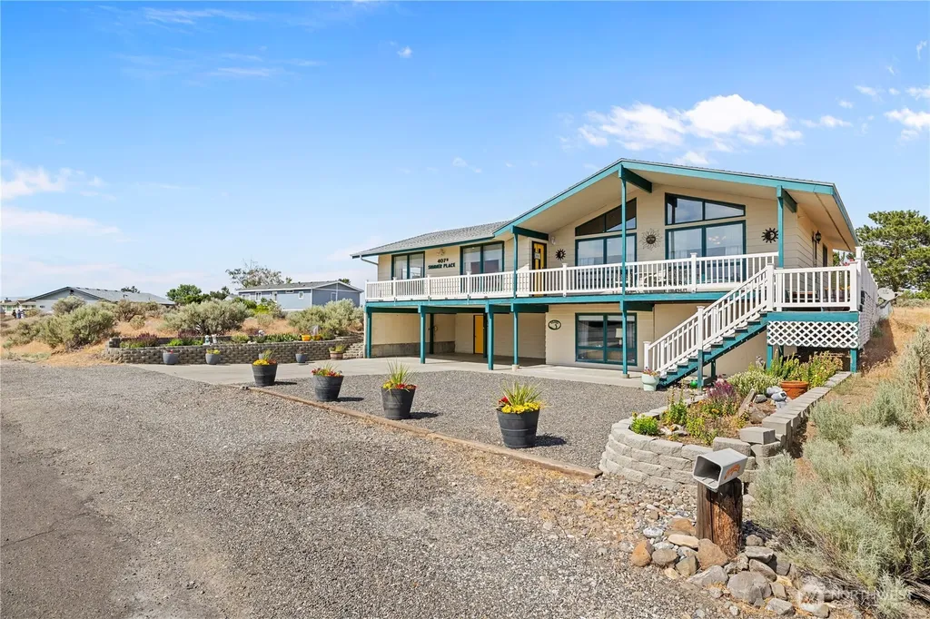 407 Summer Place S Mattawa WA 99349