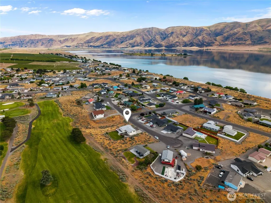 407 Summer Place S Mattawa WA 99349