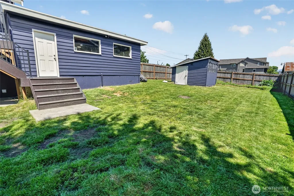 1789 Kok Road Lynden WA 98264