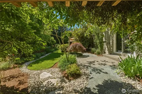 13424 NE 80th Street Redmond WA 98052