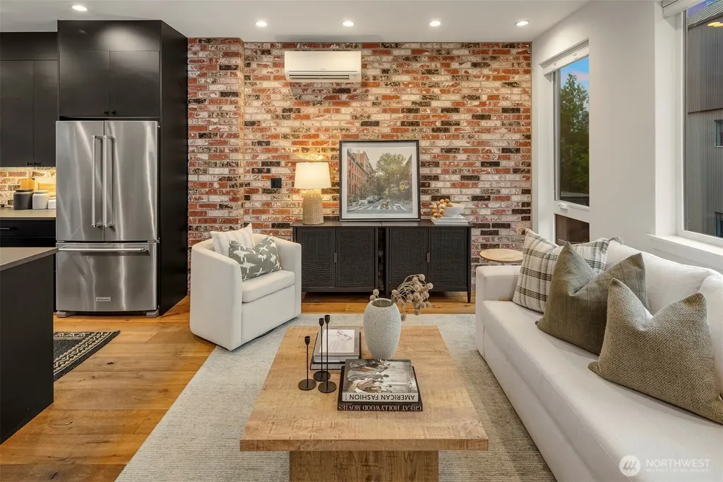 2361 Minor Avenue E Seattle WA 98102