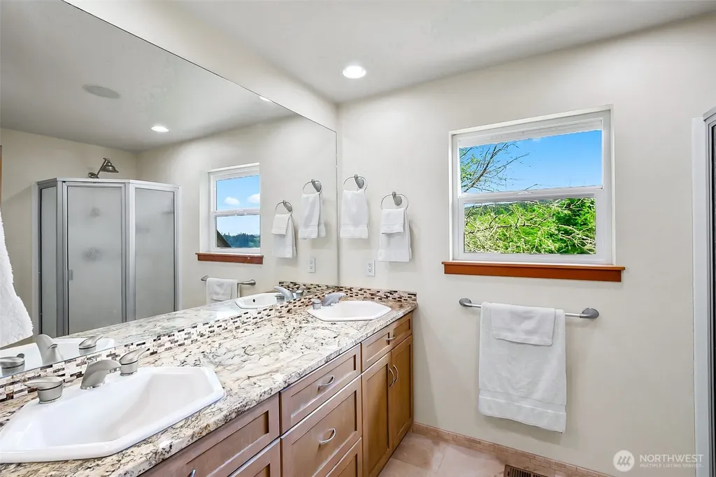 23738 Carlson Place Mount Vernon WA 98274