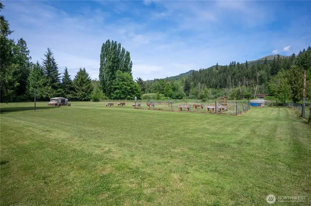 4750 Mt Baker Highway Deming WA 98244