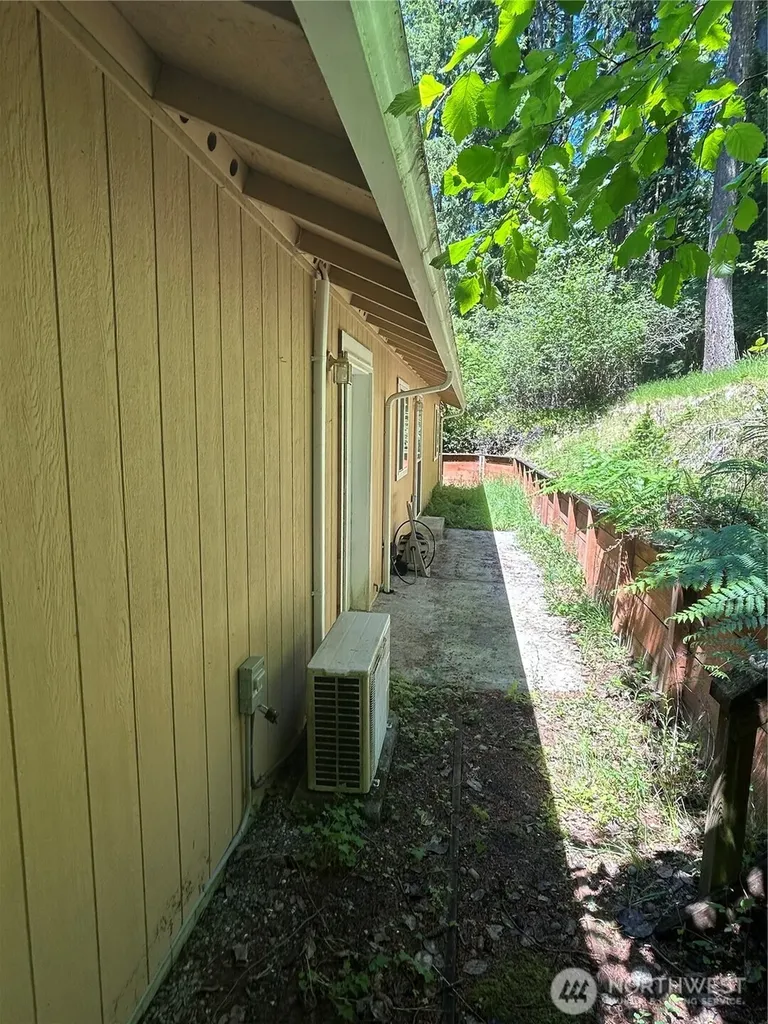 7808 Egret Drive SE Olympia WA 98513