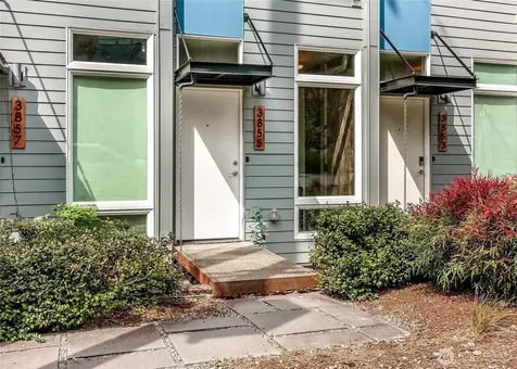 3855 21st Avenue SW Seattle WA 98106