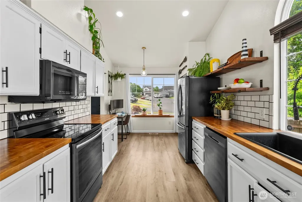 1623 197th Street Ct E Spanaway WA 98387