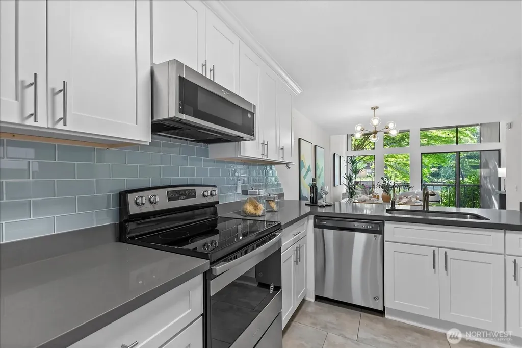 6453 139th Place NE Redmond WA 98052