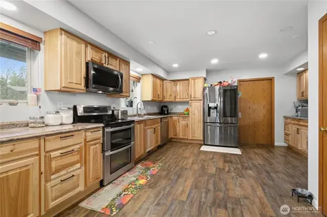 1605 S 80th Avenue Yakima WA 98902