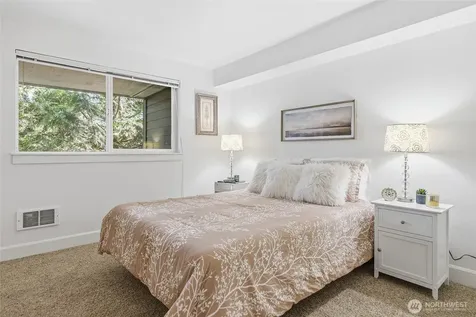 300 N 130th Street W Seattle WA 98133