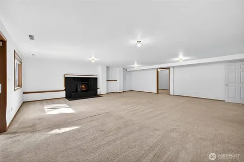 7011 47th Avenue E Tacoma WA 98443