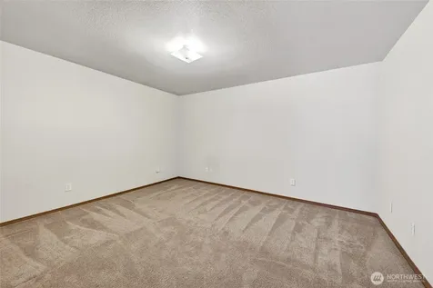 7011 47th Avenue E Tacoma WA 98443