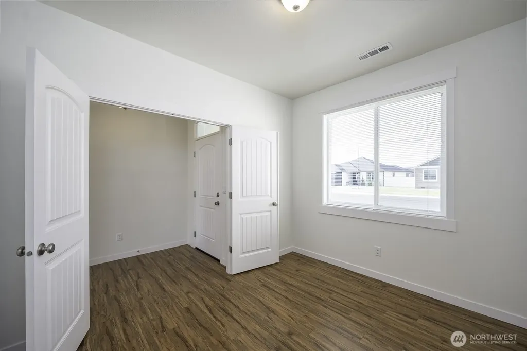 912 7th Avenue NE Ephrata WA 98823