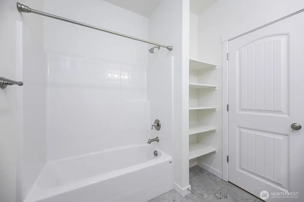 912 7th Avenue NE Ephrata WA 98823