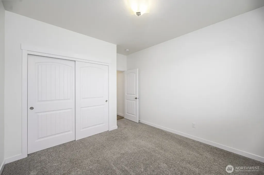 912 7th Avenue NE Ephrata WA 98823