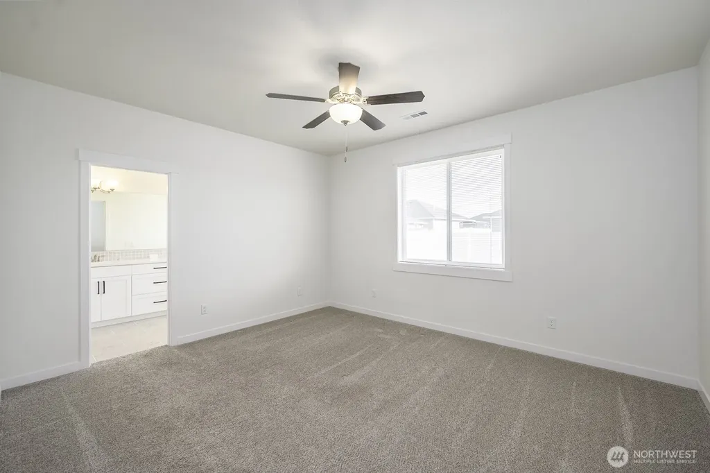912 7th Avenue NE Ephrata WA 98823