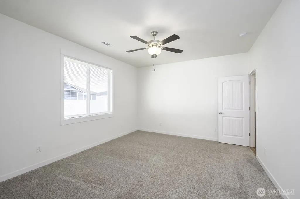 912 7th Avenue NE Ephrata WA 98823