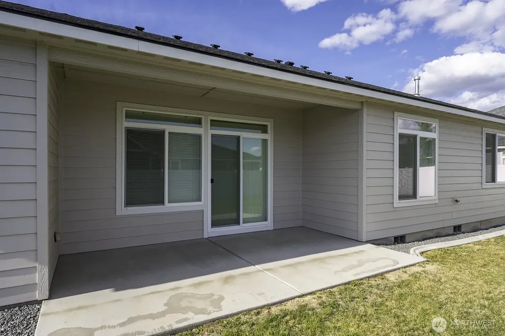 912 7th Avenue NE Ephrata WA 98823