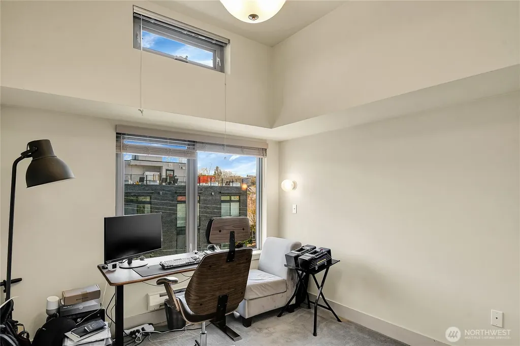 530 Broadway E Seattle WA 98102