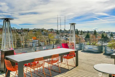 530 Broadway E Seattle WA 98102