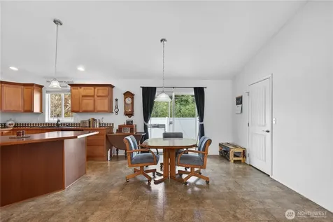 586 S James Avenue East Wenatchee WA 98802